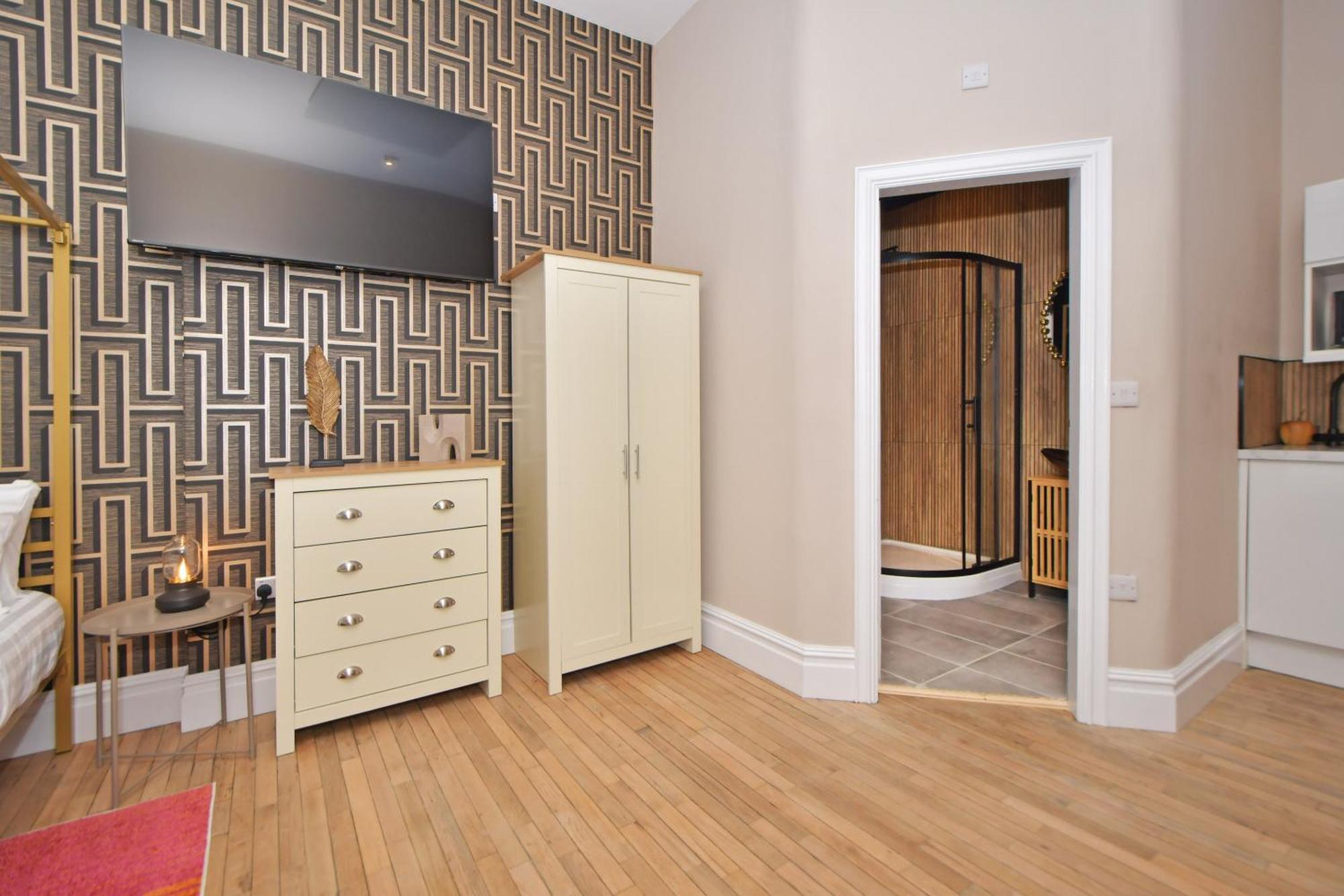 One Battison - Affordable Rooms, Suites & Studios In Stoke On Trent エクステリア 写真