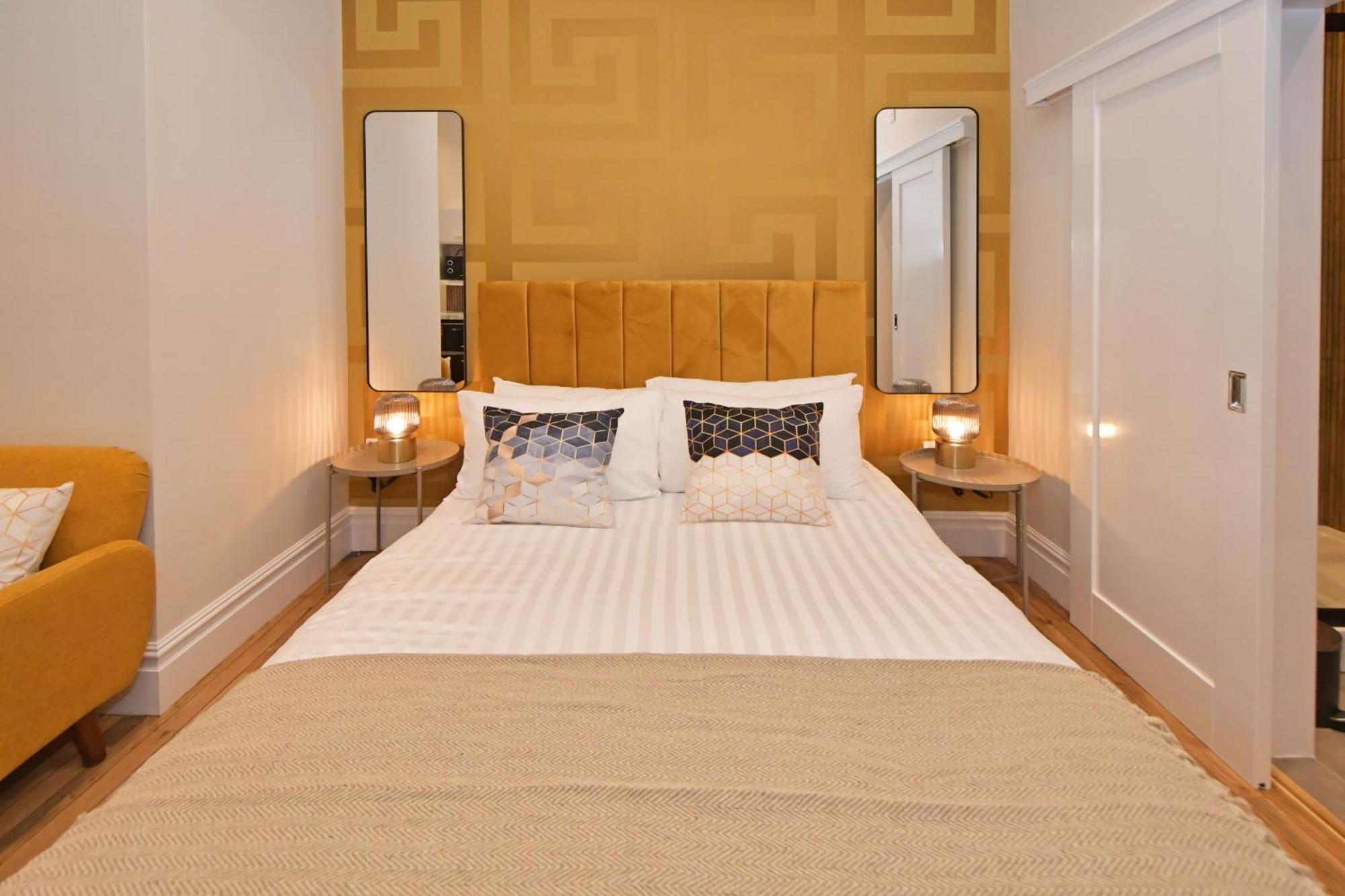 One Battison - Affordable Rooms, Suites & Studios In Stoke On Trent エクステリア 写真